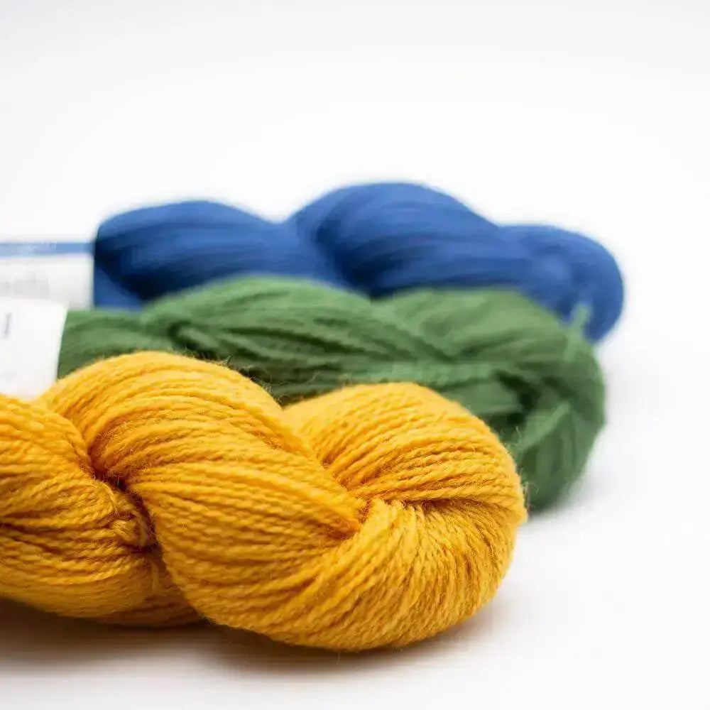Erika Knight - British Blue Wool Fingering - Detalle 4