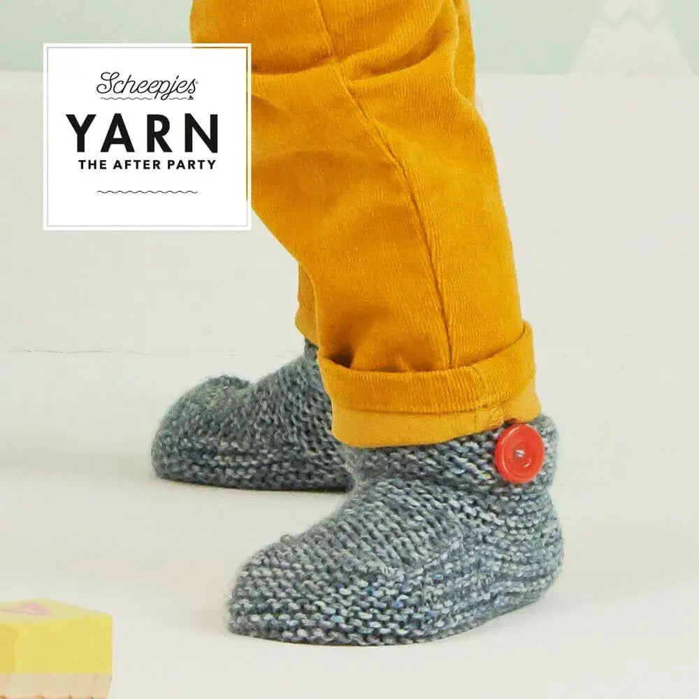Patrón impreso YARN The After Party nº 110 – Playday Bootees and Bonnet (Scheepjes) - Detalle 5