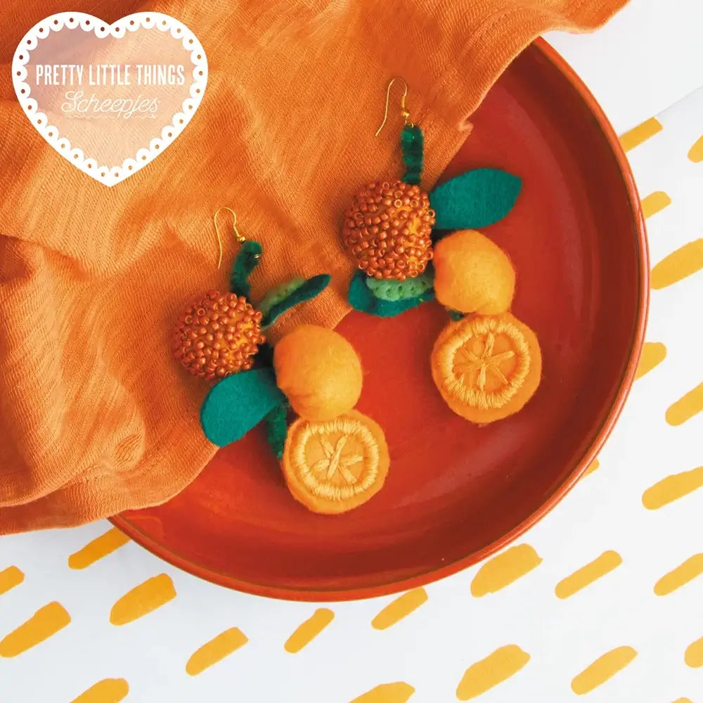 Patrón impreso Pretty Little Things nº 16 – Orange (Scheepjes) - Detalle 1