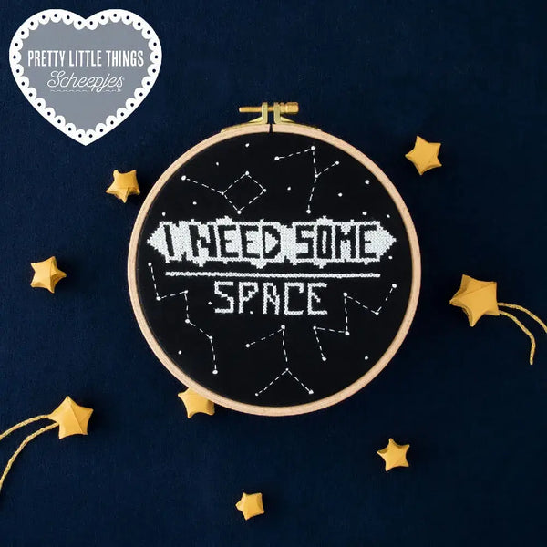 Patrón impreso Pretty Little Things nº 22 – Space (Scheepjes) - Detalle 1