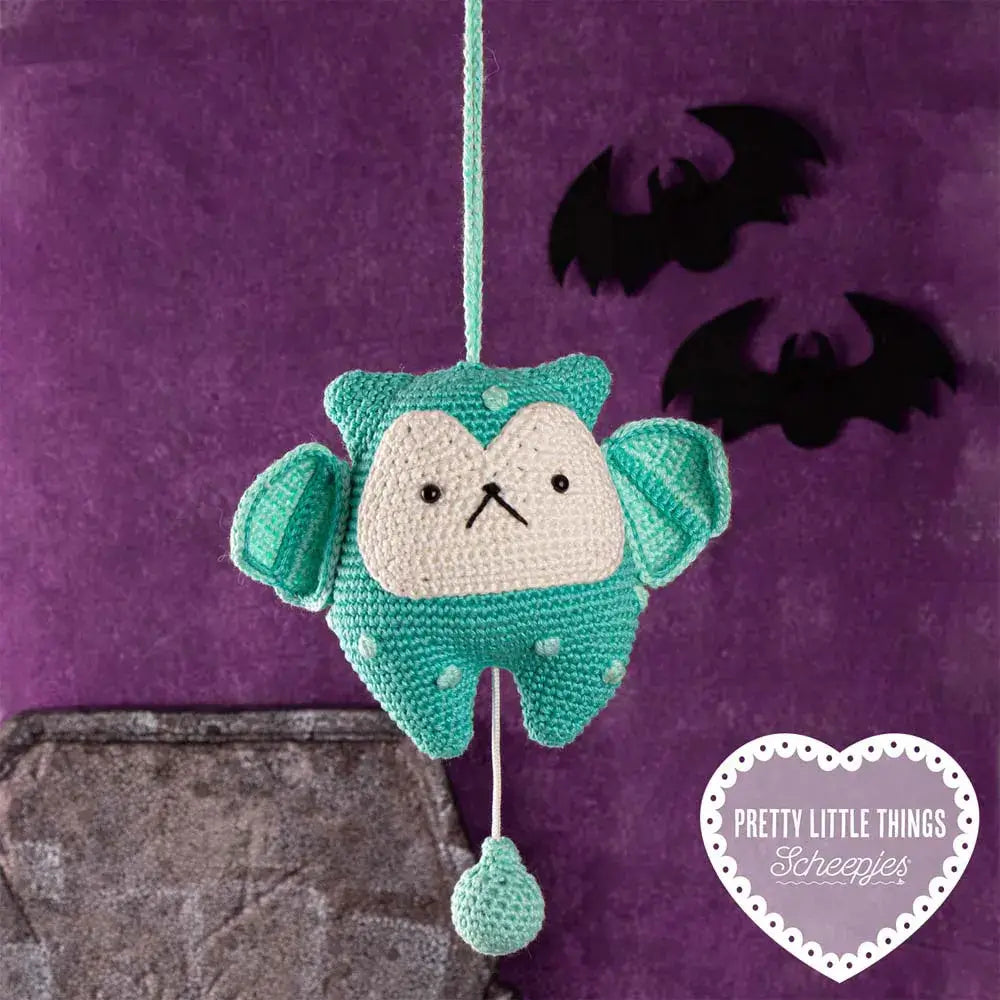 Patrón impreso Pretty Little Things nº 31 – Halloween (Scheepjes) - Detalle 1