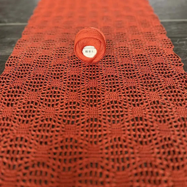 Candy Floss -  Imagen de detalle de una muestra de tejido con hilo Candy Floss